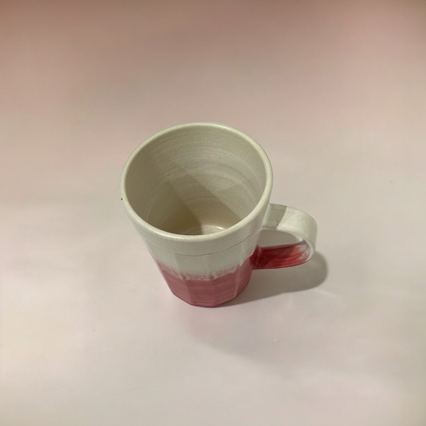 《 吉時雨陶藝 》手工馬克杯 豔陽紅