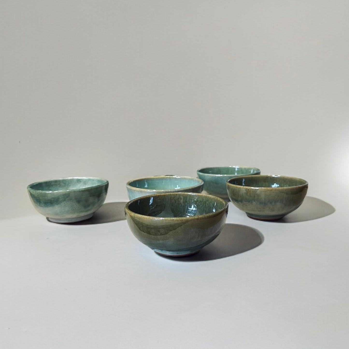 《 添興窯 》手工陶碗 山林綠