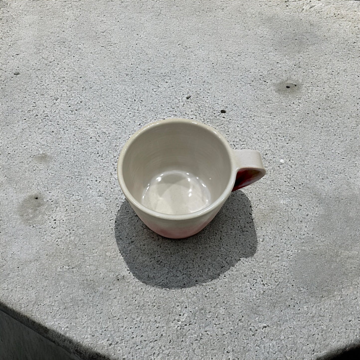 《 吉時雨陶藝 》手工馬克杯 胭脂粉