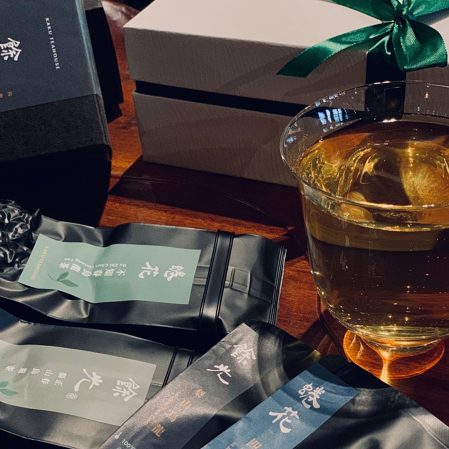 端午 春之茶 餘光梨山烏龍 大禹嶺烏龍 / 蜷花不知春烏龍