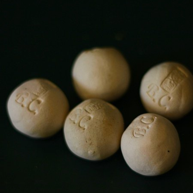 《 喝水神器 》竹炭能量陶球/陶條(5顆)