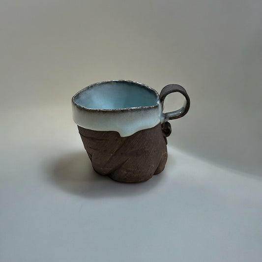 "Ye Hsuan-Hsun " Handmade Pottery Mug ( Celadon Black Clay )