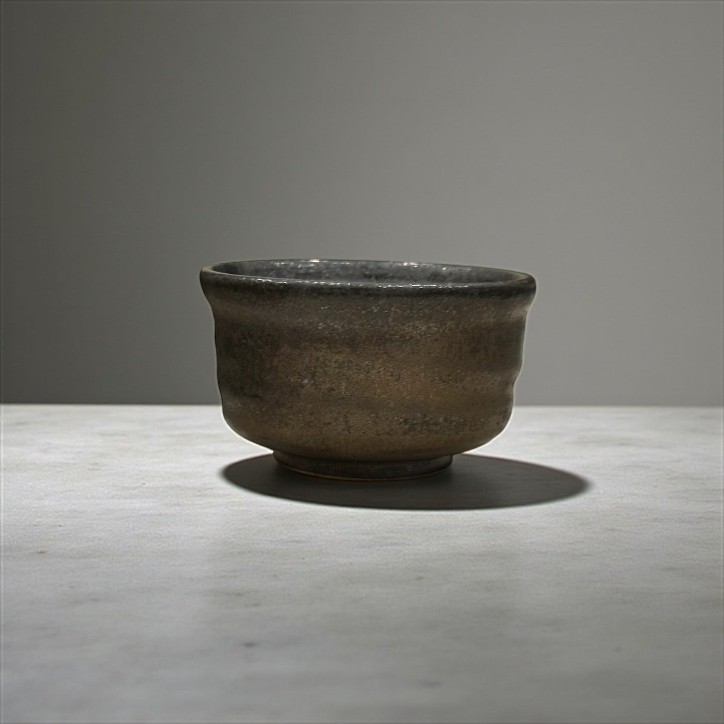 《 吉時雨陶藝 》 手工茶碗 咖啡墨金