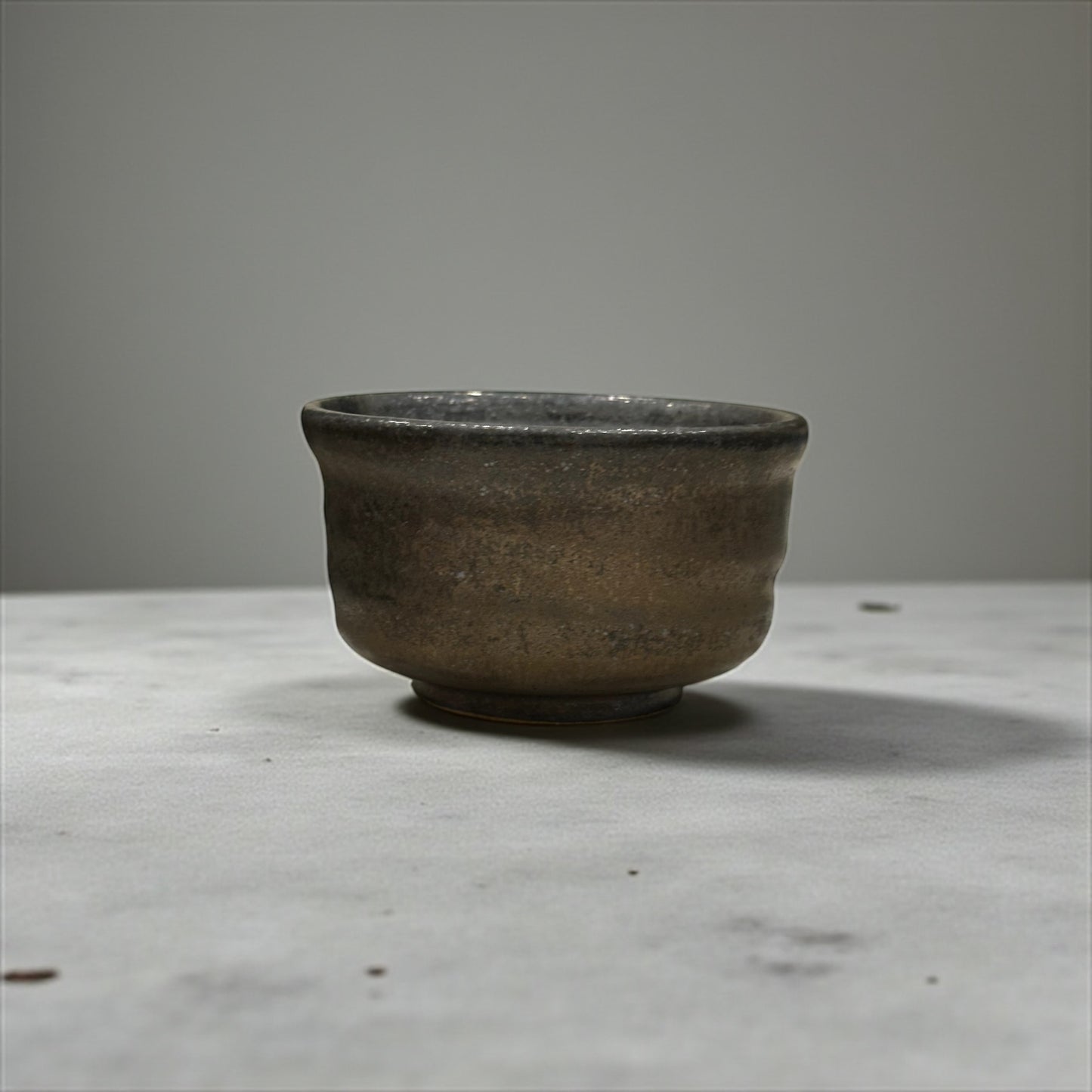《 吉時雨陶藝 》 手工茶碗 咖啡墨金