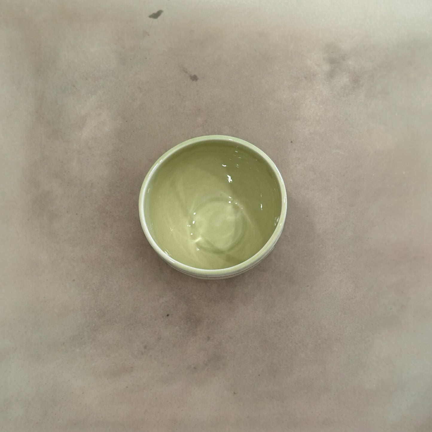 "Japanese Pottery" Handmade Pottery Cup ( Green Light )